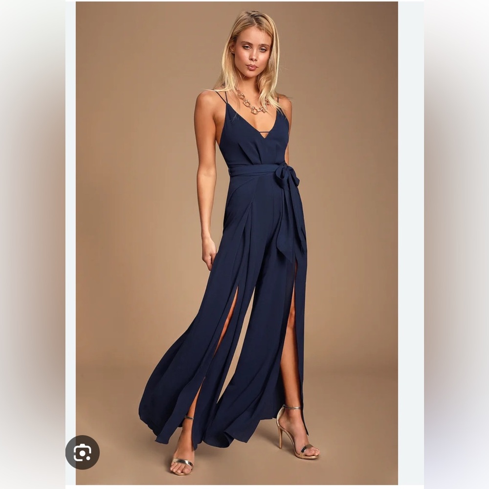 NWT Lulus Hype Dream Navy Backless jumpsuit
